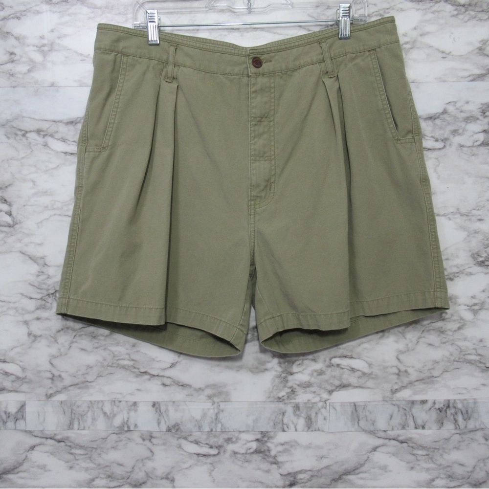 Jansport Men’s Vintage Olive Green Pleated Shorts Size 38